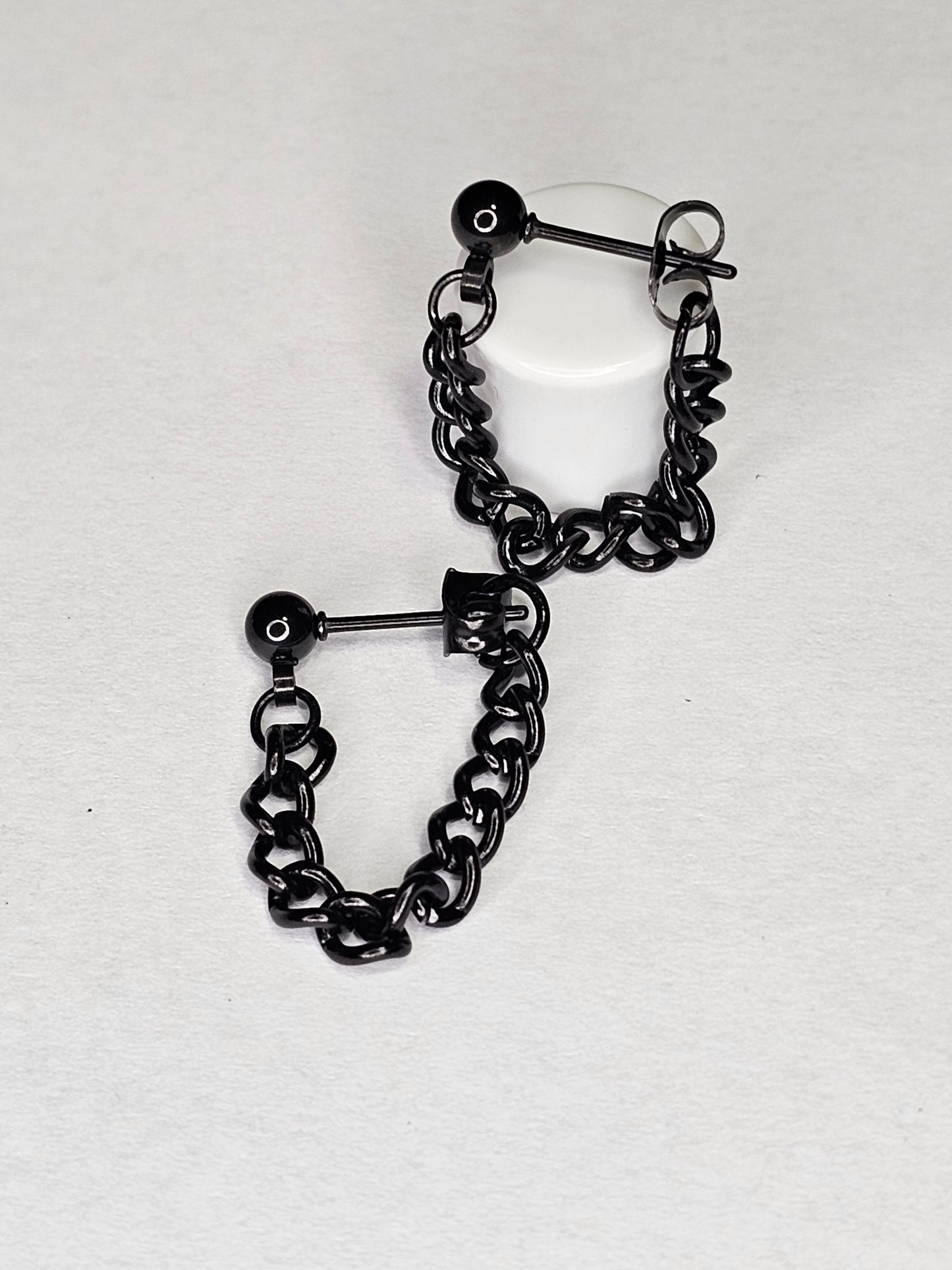 Black chain